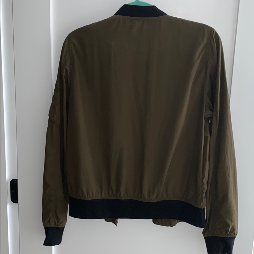 Wind proof light zip jacket - Picture 3 of 3